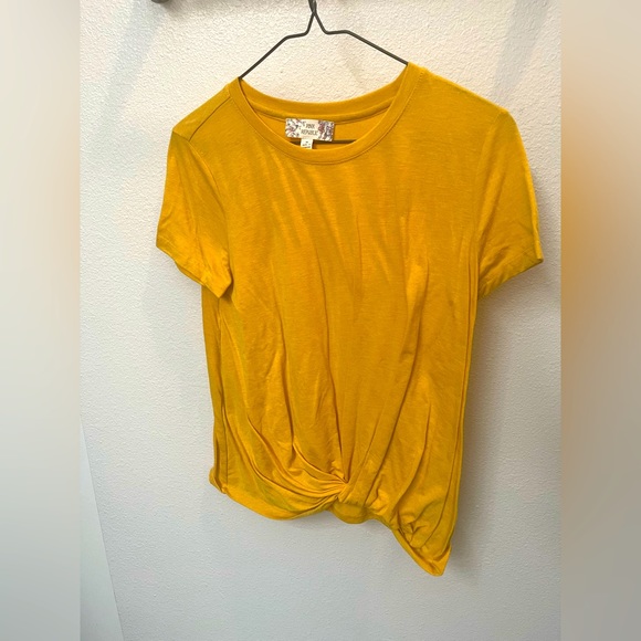 Pink Republic Tops - BRAND NEW SIZE MEDIUM SOFT